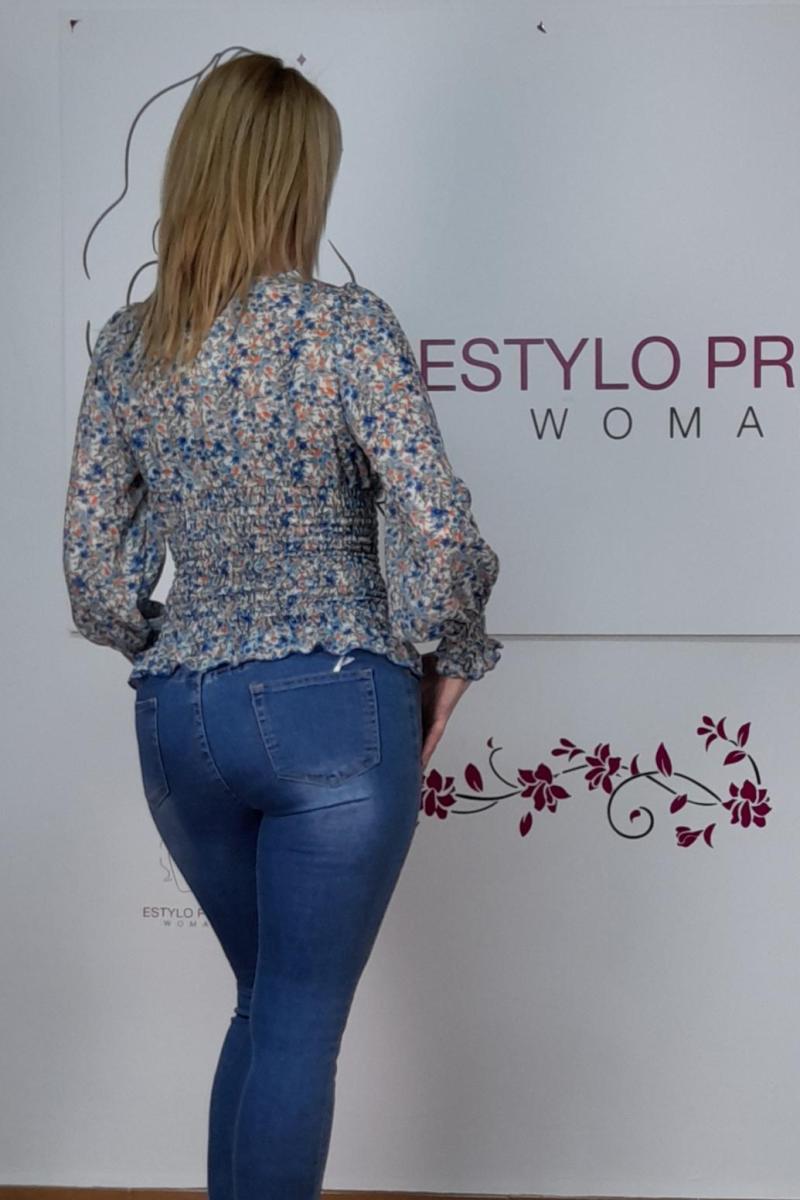 BLUSA ELÁSTICA FLORES AZULES